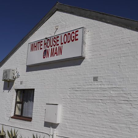 White House Lodge On Main Beaufort West Εξωτερικό φωτογραφία