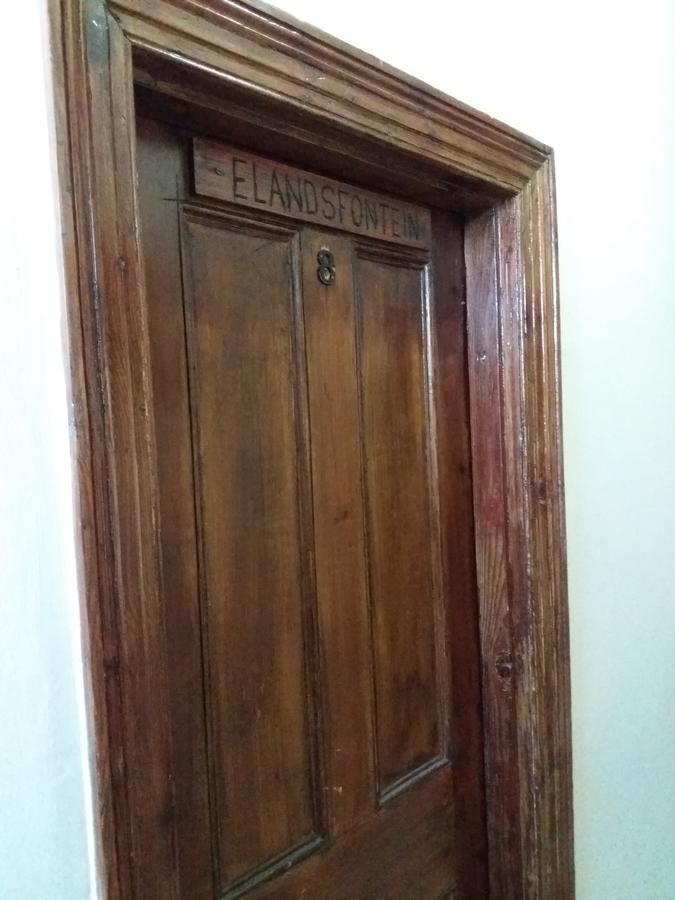 White House Lodge On Main Beaufort West Εξωτερικό φωτογραφία