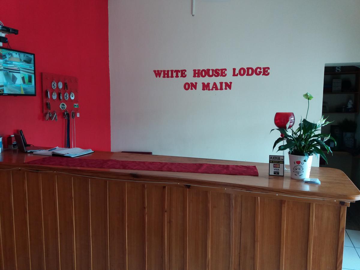 White House Lodge On Main Beaufort West Εξωτερικό φωτογραφία